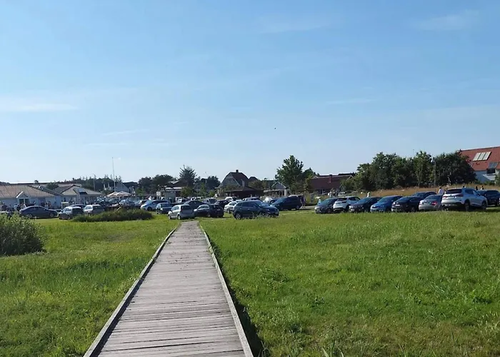 6 Person In Hadsund-by Traum *